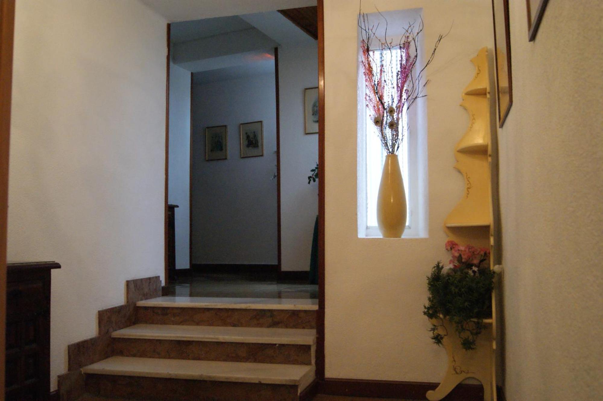 Hostal Pirineos Meliz Б'єльса Екстер'єр фото