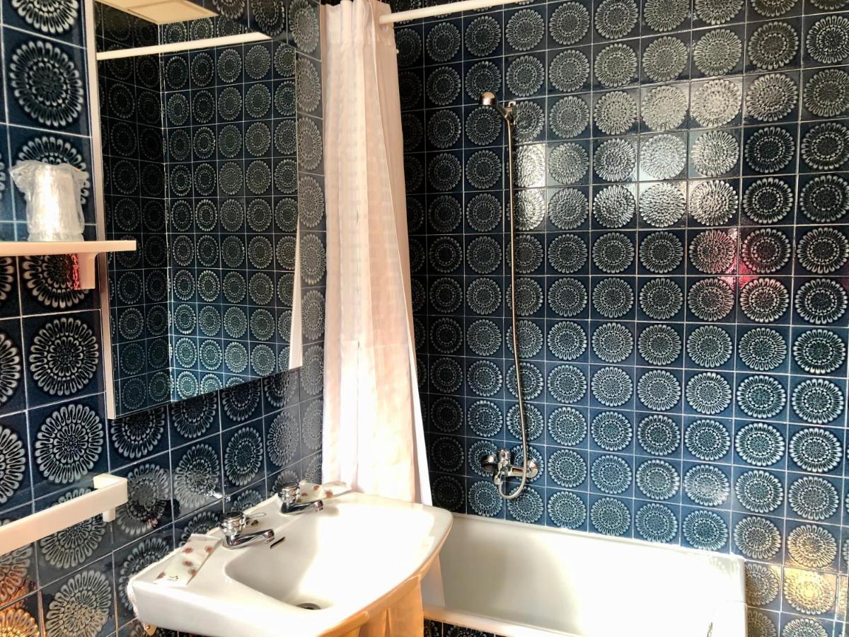 Hostal Pirineos Meliz Б'єльса Екстер'єр фото